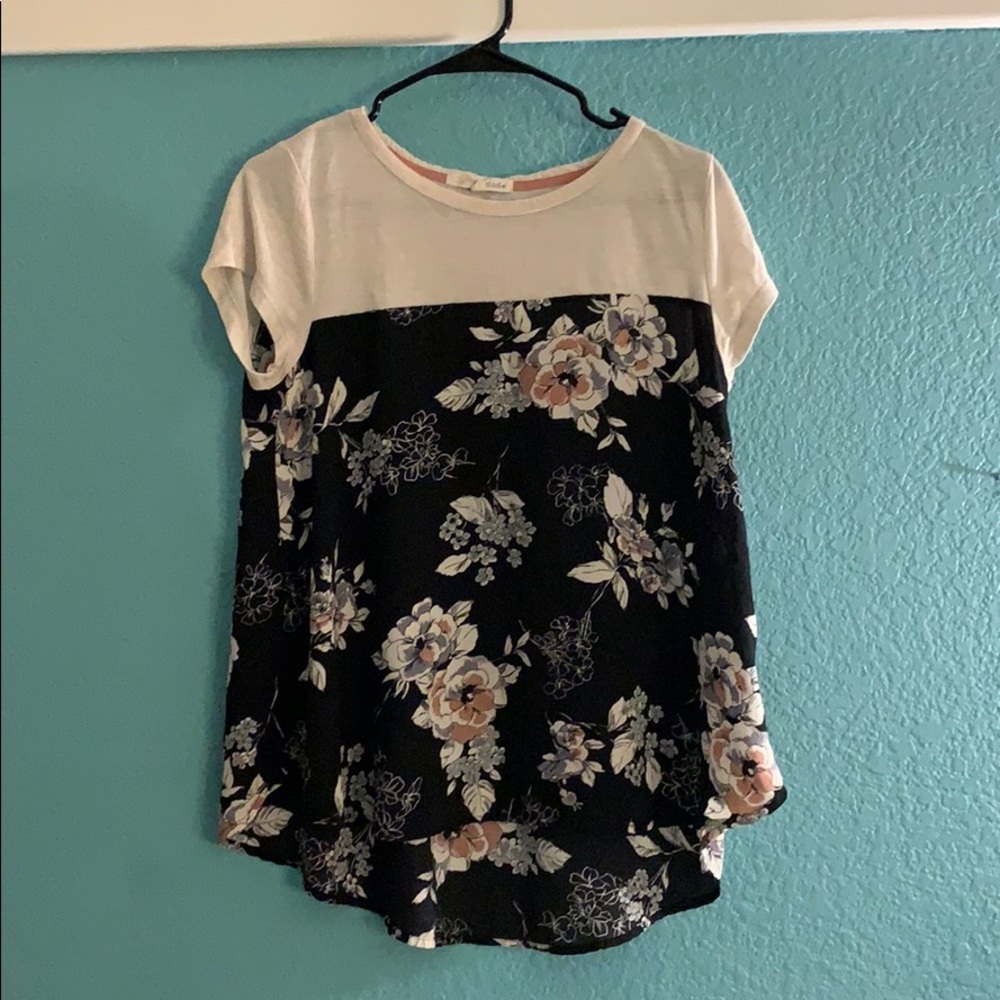 Flowy Floral Blouse